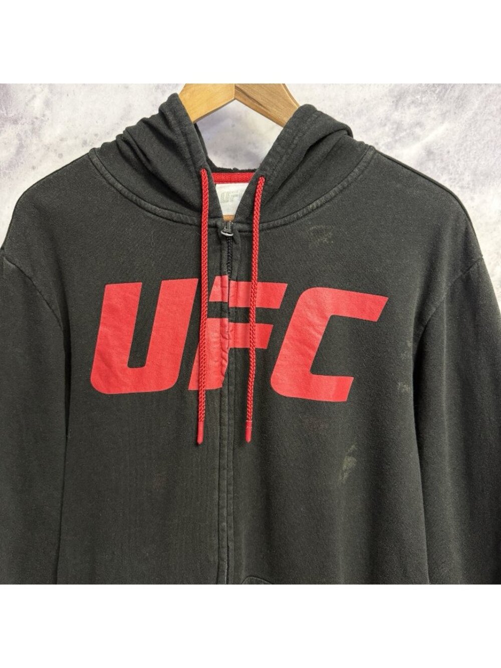UFC Hoodie Mens Medium M Black Zip Sweatshirt Ultimate Fighting Championship